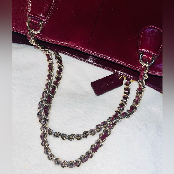 Coach Peyton Saffiano Patent Leather Shoulder Tote Bag - Picture 13 of 14